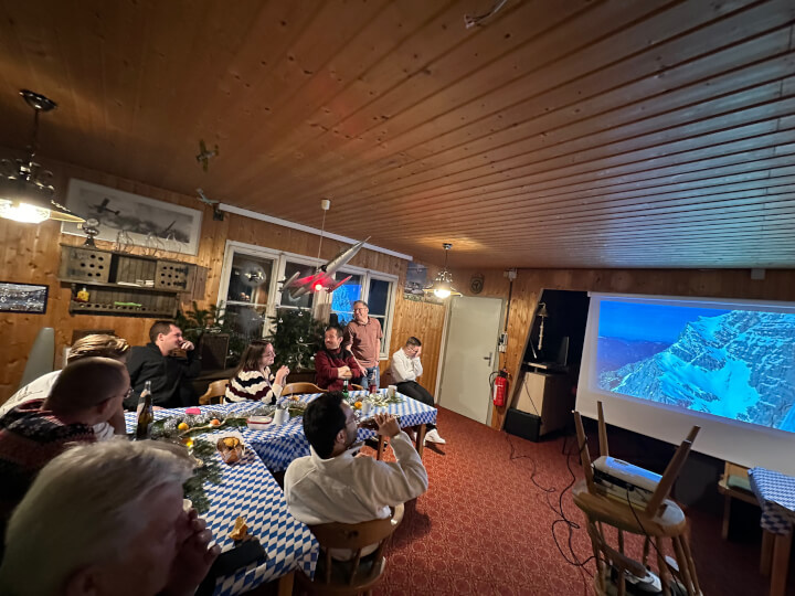 Weihnachtsfeier der SFG Manching - Präsentation mit Rückblick der Flugsaison von Mitgliedern